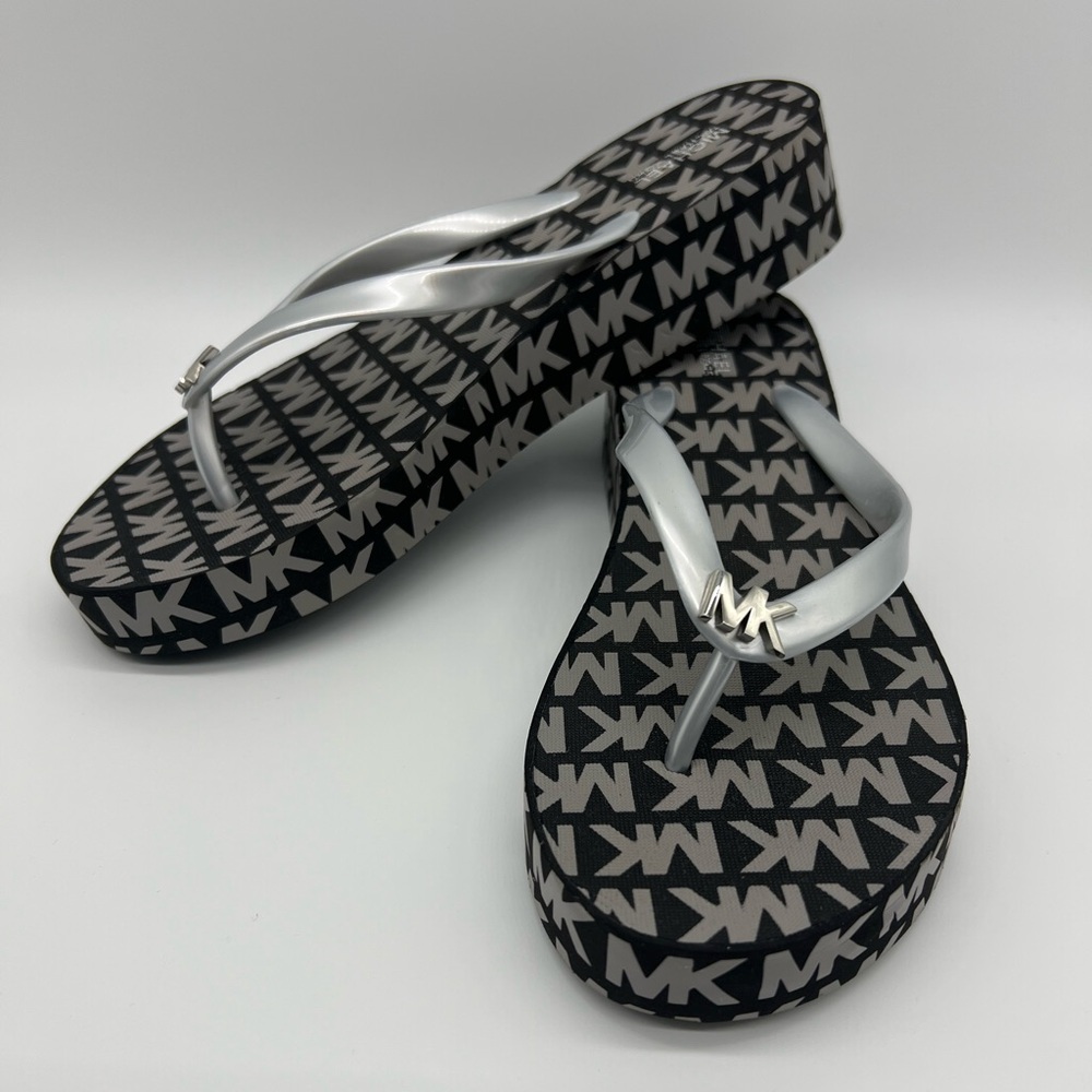 Michael Kors‎ Black Women's Flip Flops